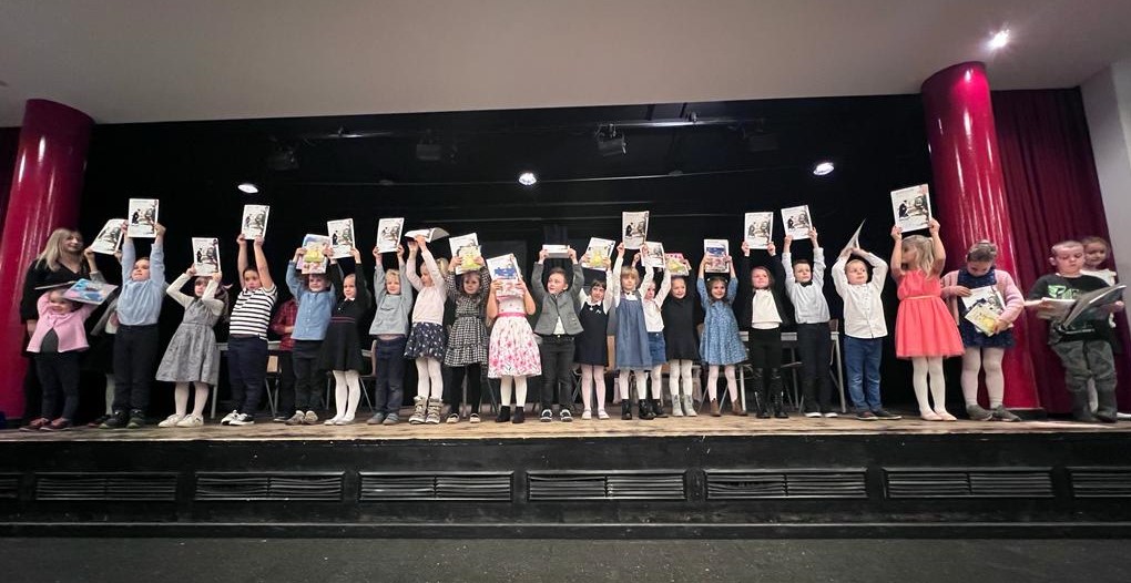 Ślubowanie uczniów klasy pierwszej