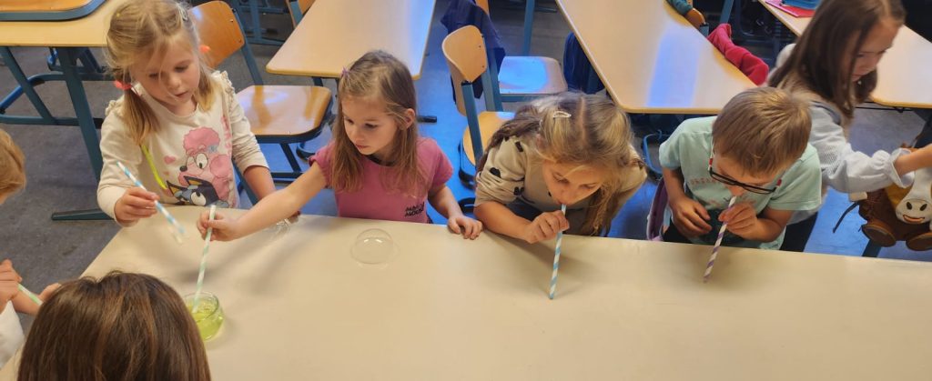 Bańka w bańce – nasi najmłodsi eksperymentują!